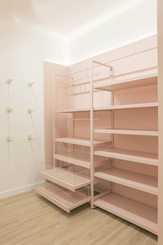 33 Loja na cidade templária | Hauss - Interior Design e Contract